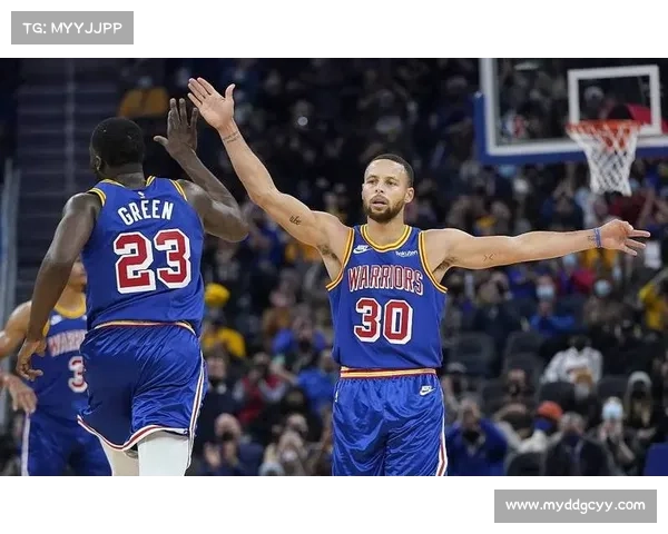 11:30视频直播NBA-小牛vs勇士 诺维茨基PK水花兄弟 11:30视频直播NBA-小牛vs勇士 诺维茨基PK水花兄弟